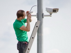 Установка IP видеонаблюдения на улице (пример)